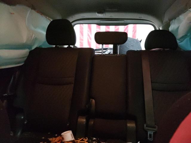 Фото 10 - NISSAN ROGUE