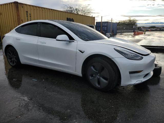 Фото 4 - TESLA MODEL 3