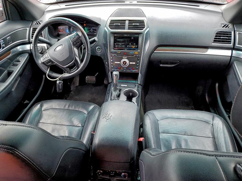 Фото 8 - FORD EXPLORER