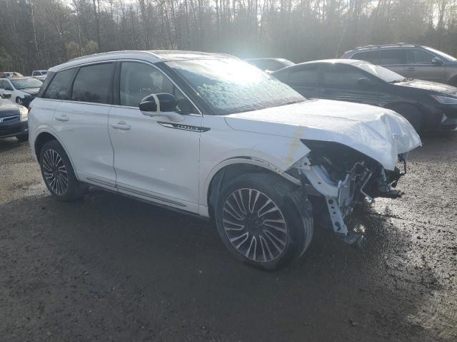 Фото 4 - LINCOLN CORSAIR