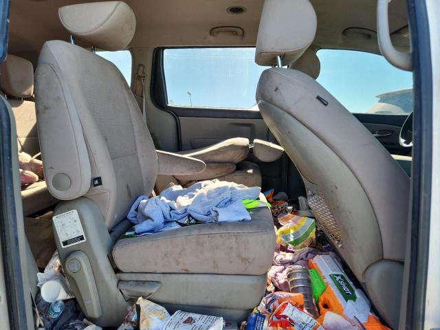 Фото 11 - KIA SEDONA