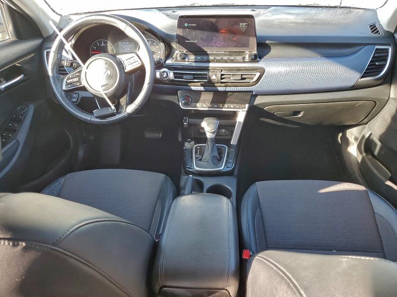 Фото 8 - KIA SELTOS