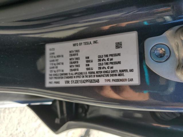 Фото 12 - TESLA MODEL 3