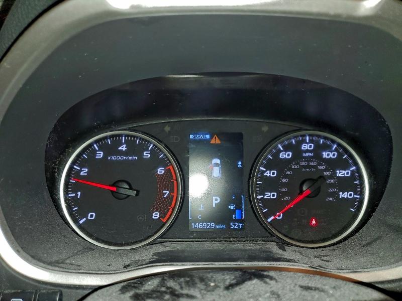 Фото 9 - MITSUBISHI ECLIPSE