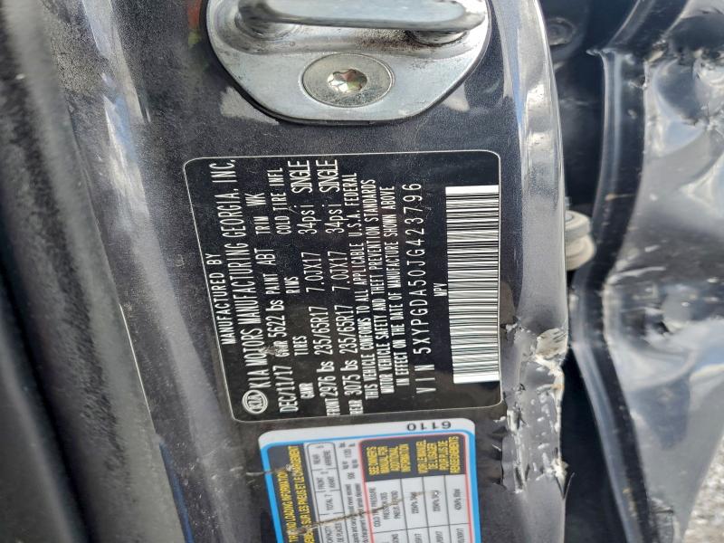 Фото 12 - KIA SORENTO