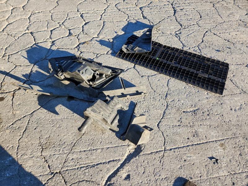 Фото 13 - CHEVROLET EQUINOX