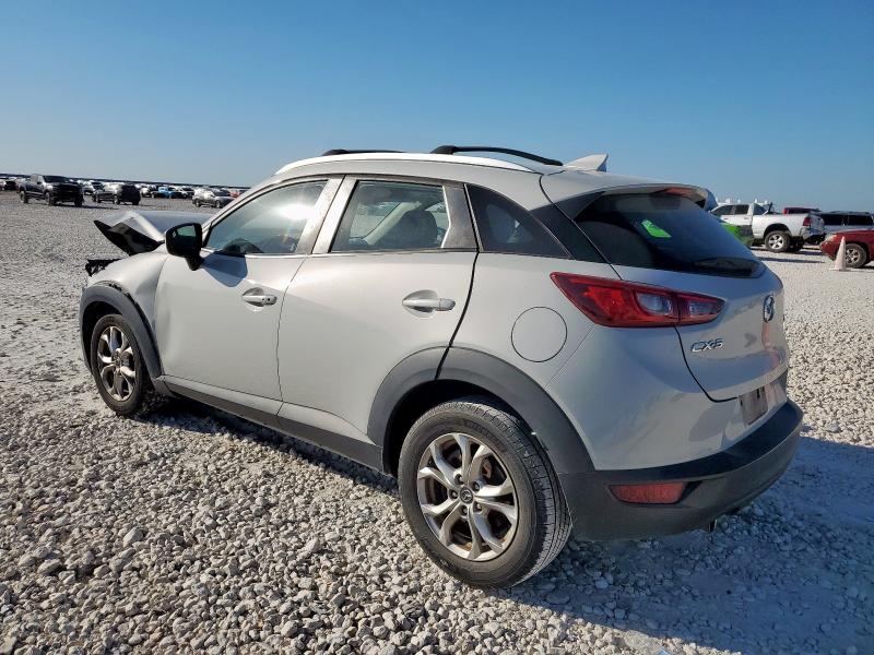 Фото 2 - MAZDA CX-3