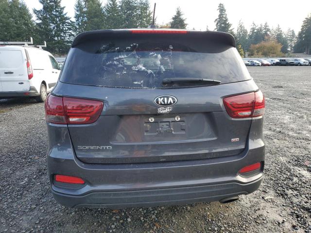 Фото 6 - KIA SORENTO
