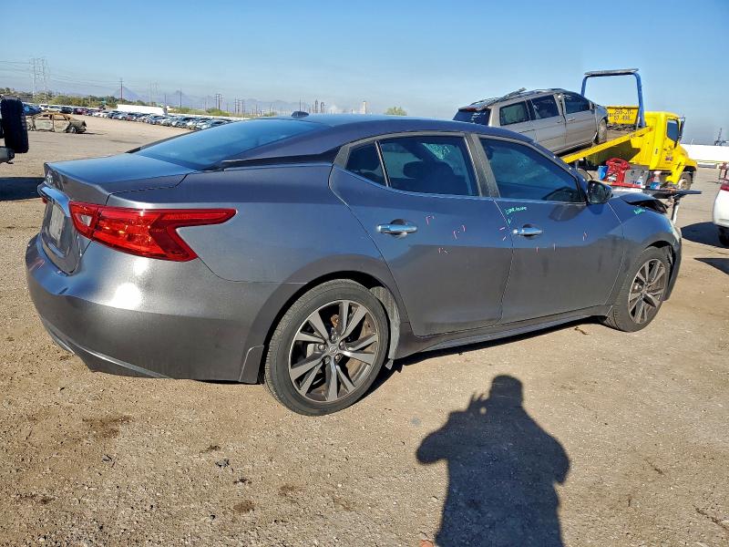 Фото 3 - NISSAN MAXIMA