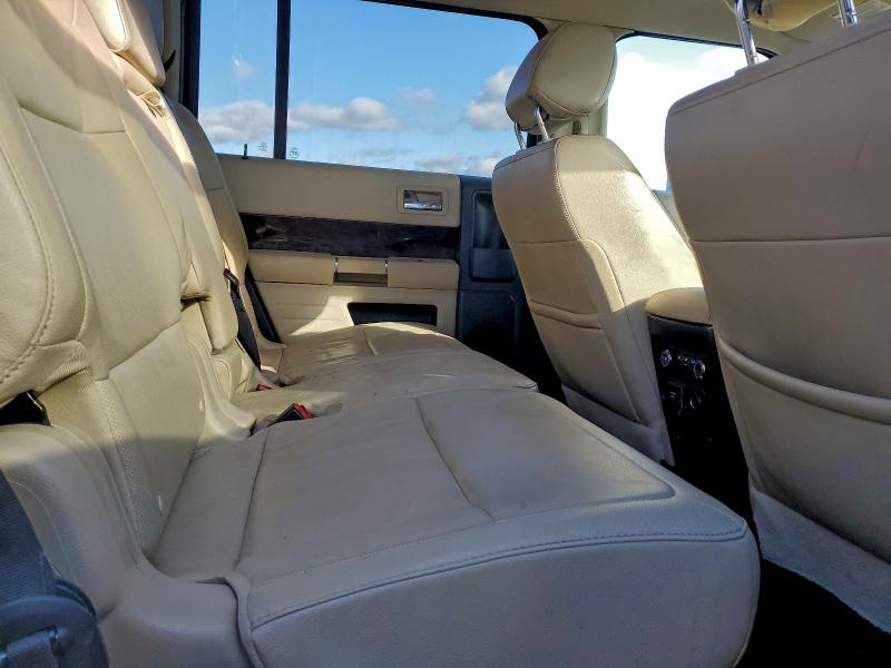 Фото 11 - FORD FLEX