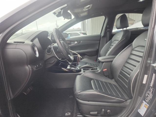 Фото 7 - KIA FORTE