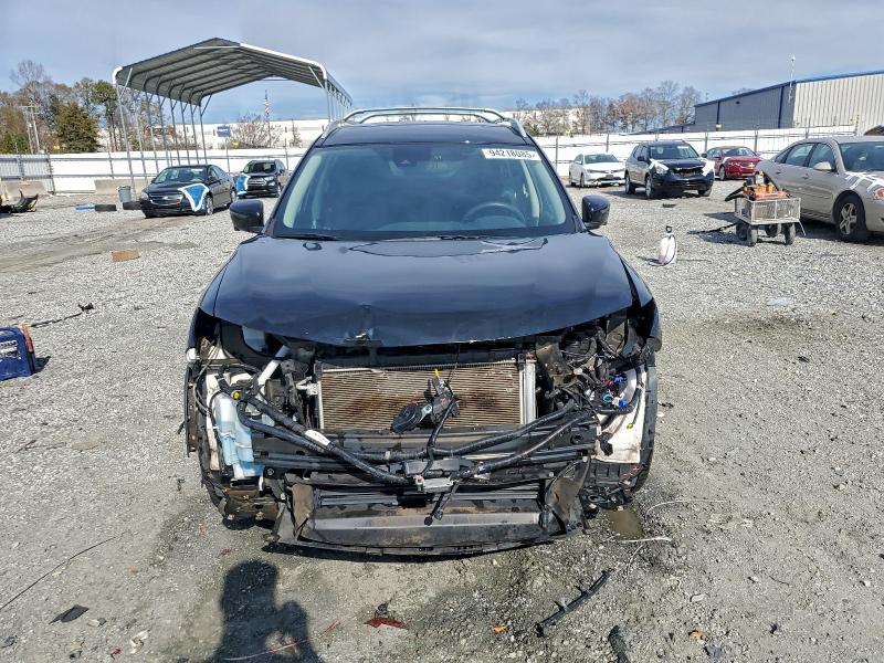 Фото 5 - NISSAN ROGUE