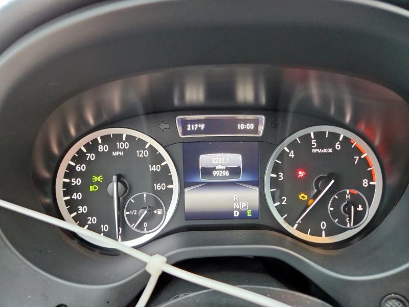 Фото 9 - INFINITI QX30