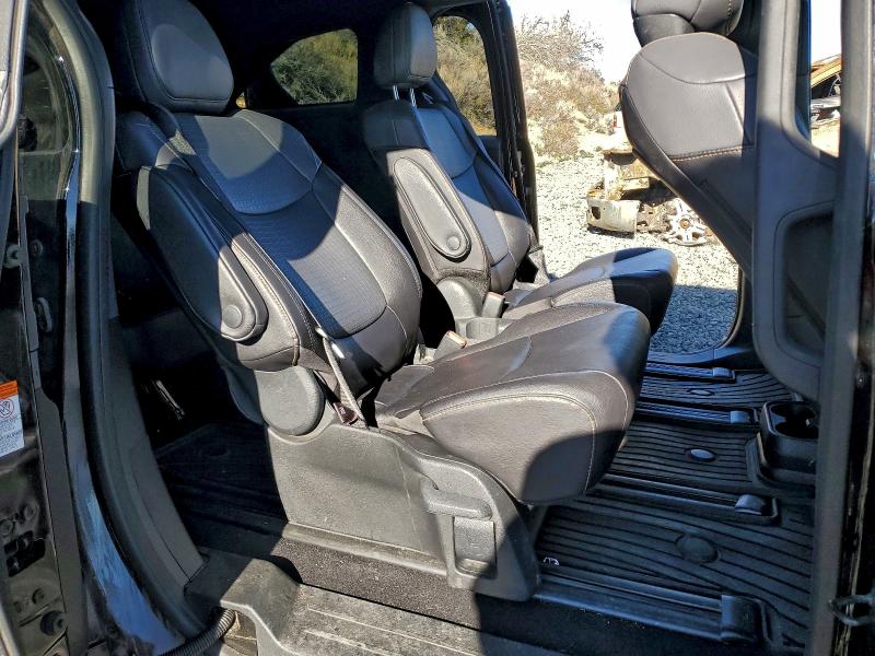 Фото 11 - TOYOTA SIENNA