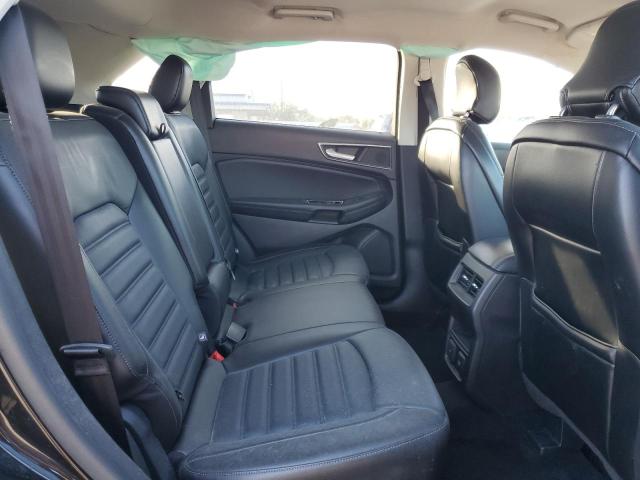 Фото 11 - FORD EDGE