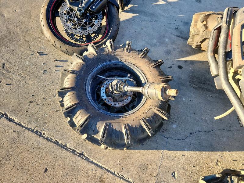 CAN-AM OUTLANDER 2023