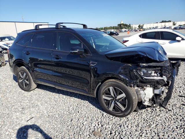 Фото 4 - KIA SORENTO