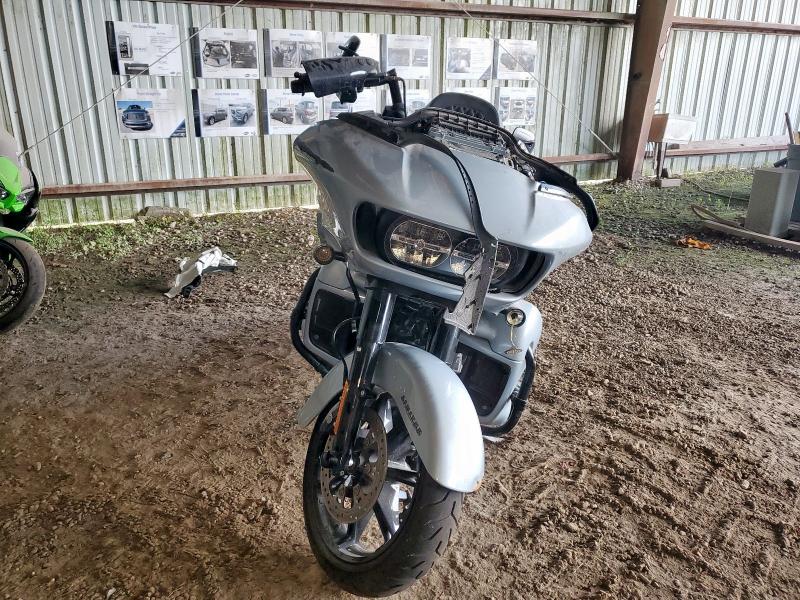 HARLEY-DAVIDSON FLTRK 2023