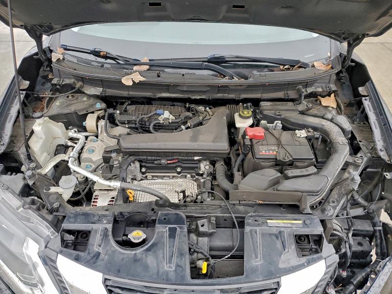 Фото 11 - NISSAN ROGUE