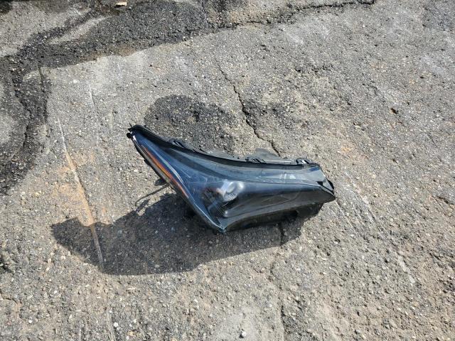 Фото 13 - LEXUS NX