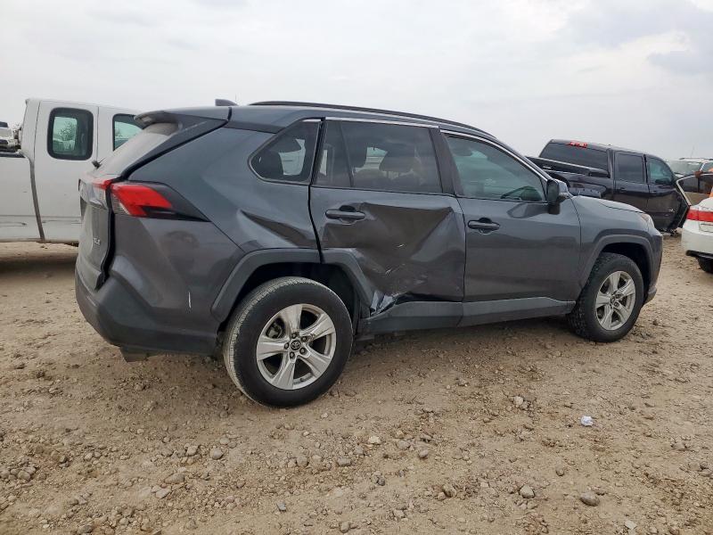 Фото 3 - TOYOTA RAV4