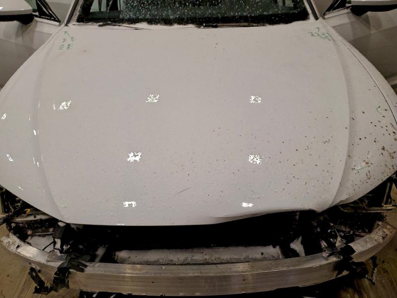 Фото 11 - AUDI A6