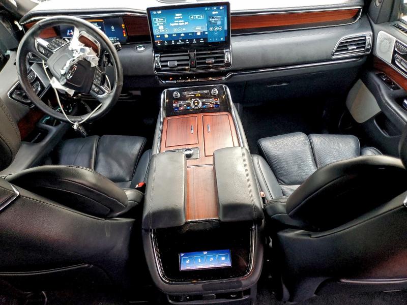 Фото 8 - LINCOLN NAVIGATOR