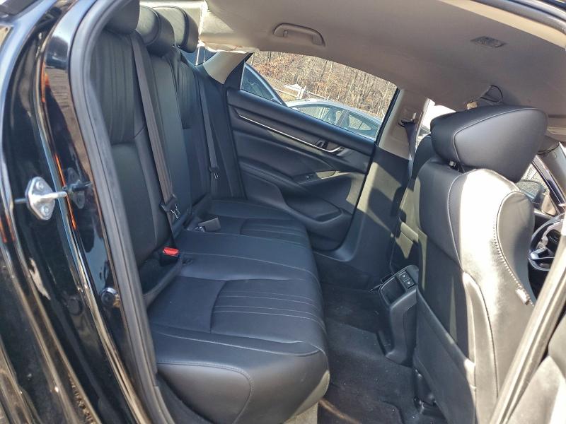 Фото 10 - HONDA ACCORD