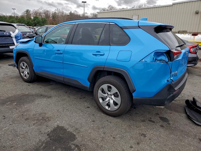 Фото 2 - TOYOTA RAV4