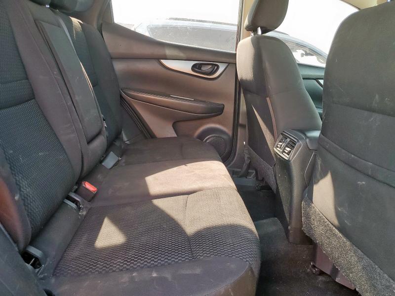 Фото 11 - NISSAN ROGUE