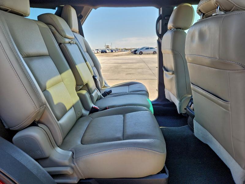 Фото 11 - FORD EXPLORER