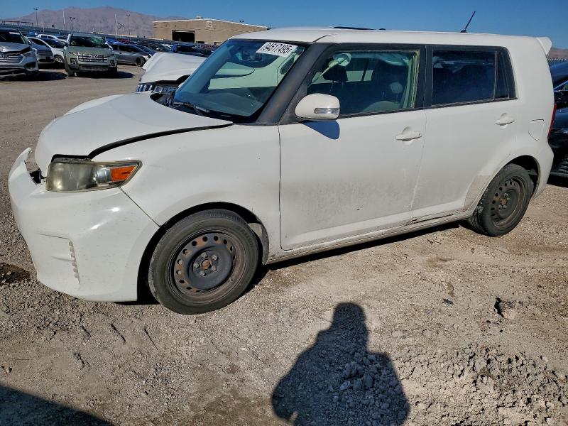 2015 TOYOTA SCION
