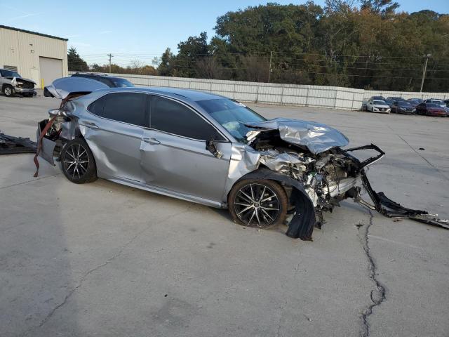 Фото 4 - TOYOTA CAMRY