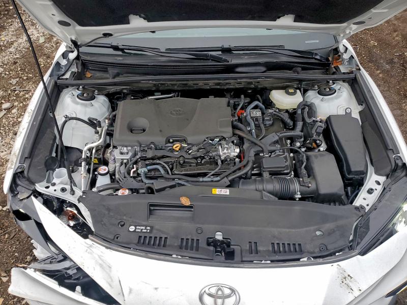 Фото 11 - TOYOTA CAMRY