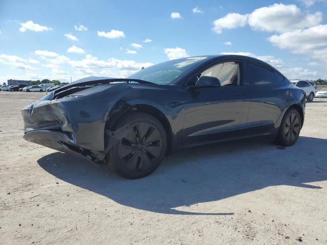 Фото 1 - TESLA MODEL 3