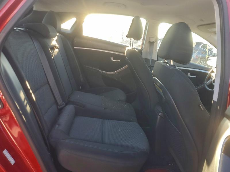 Фото 11 - HYUNDAI ELANTRA