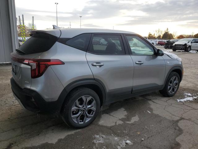 Фото 3 - KIA SELTOS