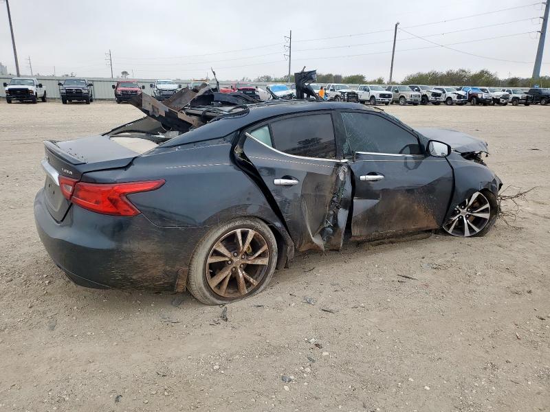 Фото 3 - NISSAN MAXIMA