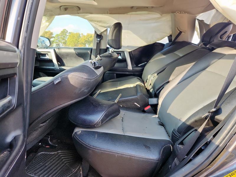 Фото 10 - TOYOTA 4RUNNER