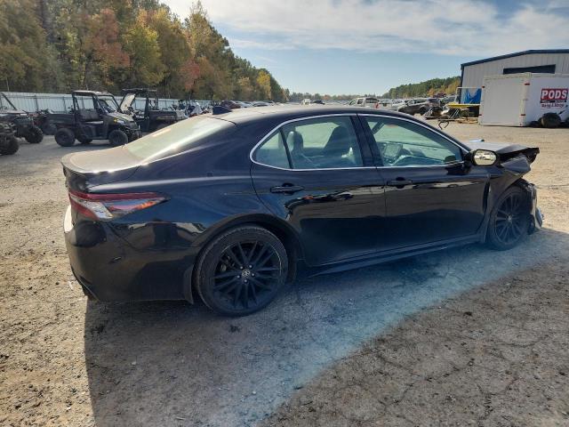 Фото 3 - TOYOTA CAMRY