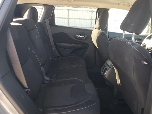 Фото 11 - JEEP GRAND CHER