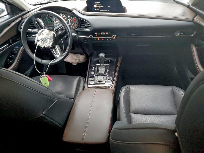 Фото 8 - MAZDA CX30