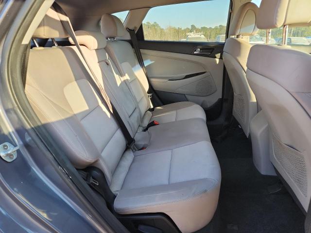 Фото 11 - HYUNDAI TUCSON