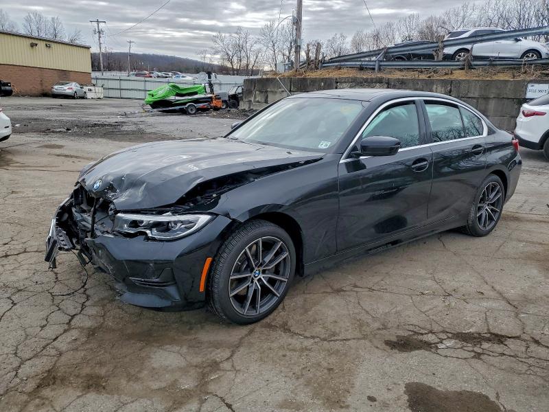 Фото 1 - BMW 3 SERIES