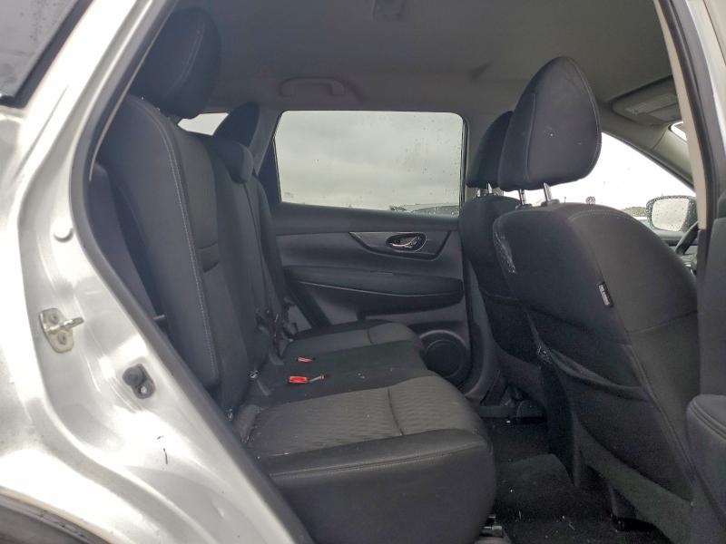 Фото 11 - NISSAN ROGUE