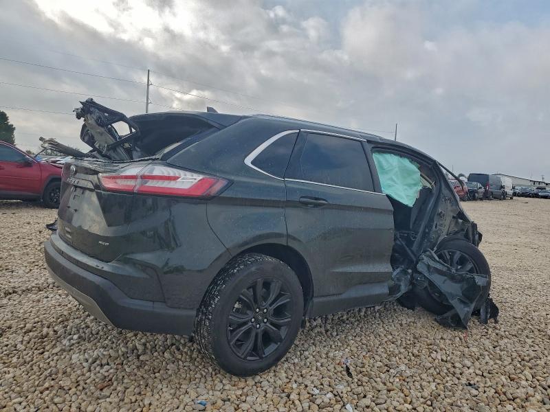 Фото 3 - FORD EDGE