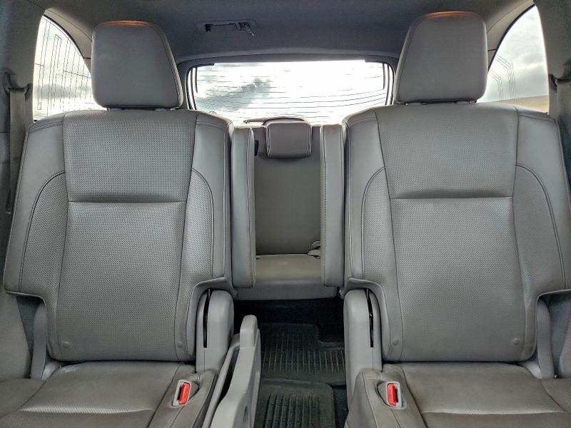 Фото 10 - TOYOTA HIGHLANDER