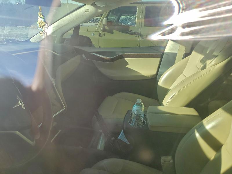 Фото 8 - TESLA MODEL X