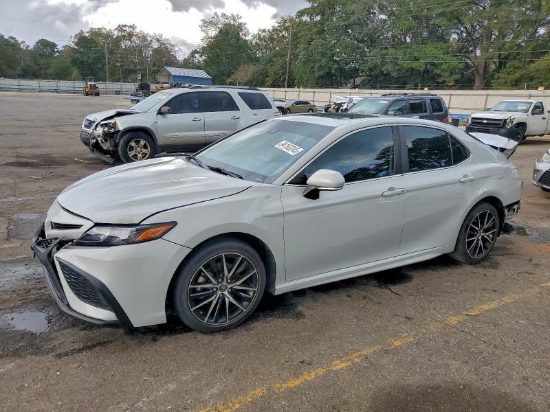 Фото 1 - TOYOTA CAMRY