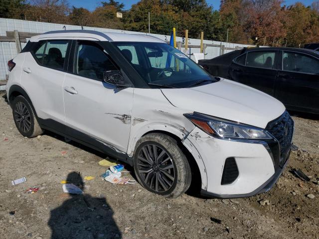 Фото 4 - NISSAN KICKS